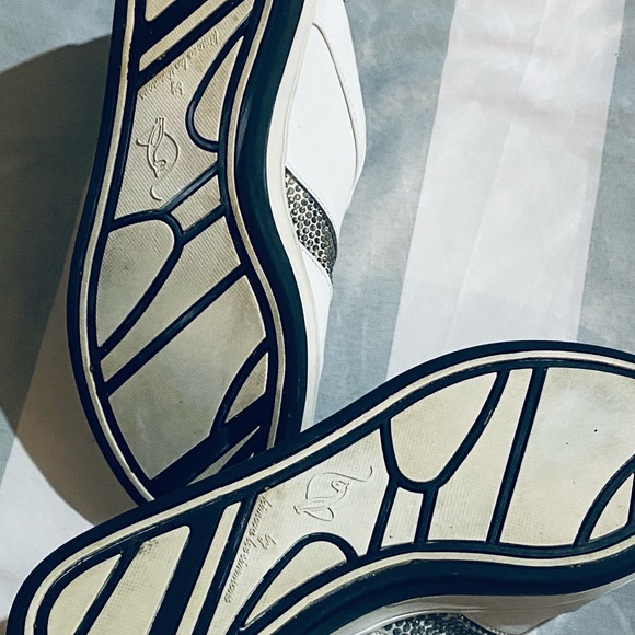 Baby phat designer sneakers with rhinestones blue and white - Picture 5 of 9